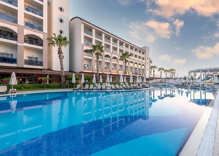 Lrs Port River & 5* Сіде