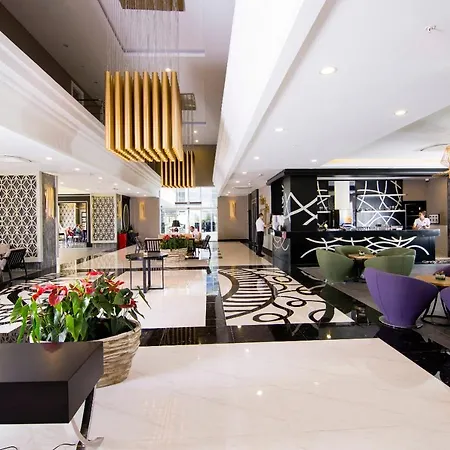 Lrs Port River & 5* 锡德