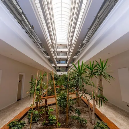 Lrs Port River & 酒店