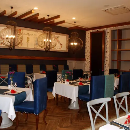 Hotel Lrs Port River &