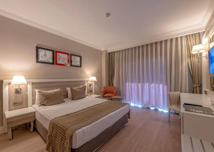 Lrs Port River & Otel 5*