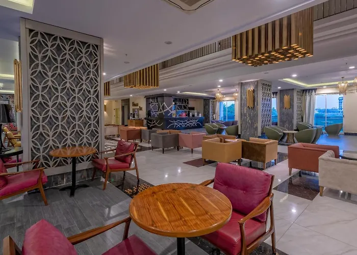 Lrs Port River & 锡德