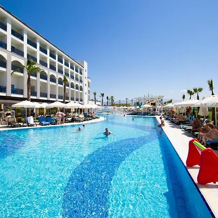Lrs Port River & Hotell 5*